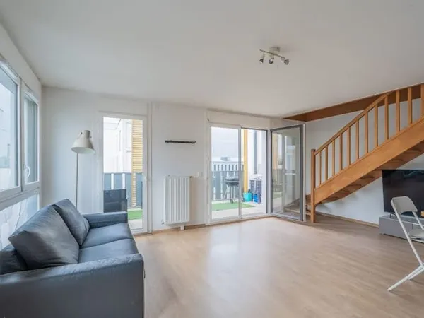 Appartement 6 pièces 91 m²