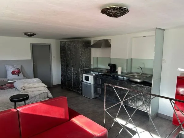 Studio 1 pièce 30 m²
