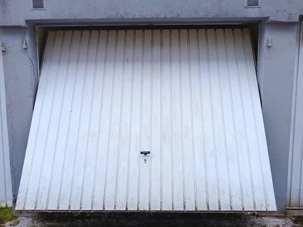 Vends garage à Brest