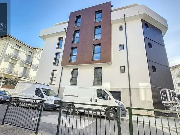 Appartement 4 pièces 100 m²