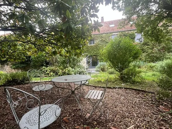 Maison 11 pièces 260 m²