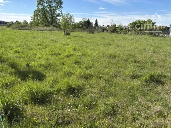 TERRAIN CONSTRUCTIBLE en EXCLUSIVITE