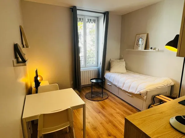 Studio Meublé