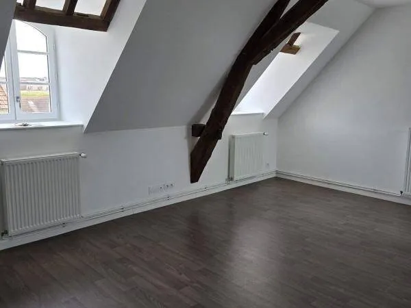 Appartement 4 pièces 77 m²