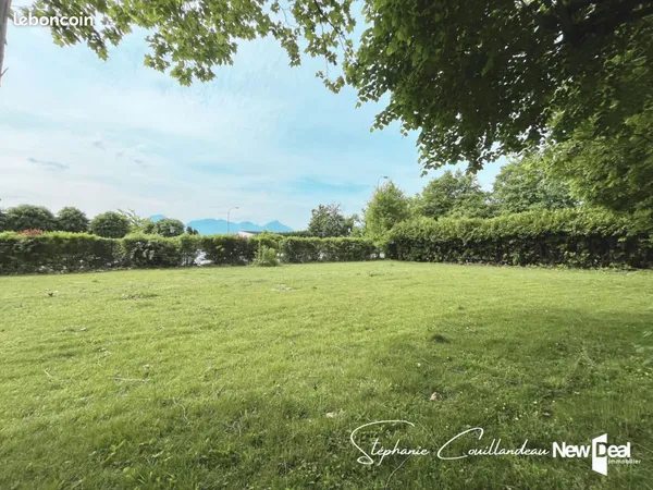 Terrain 737 m² Chambery