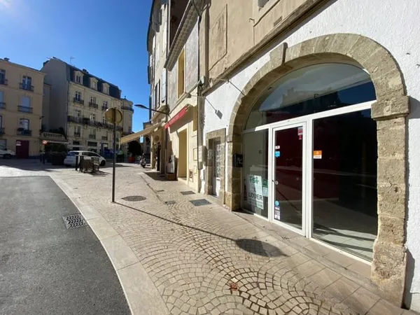 LOCAL COMMERCIAL BÉZIERS - 95 m2