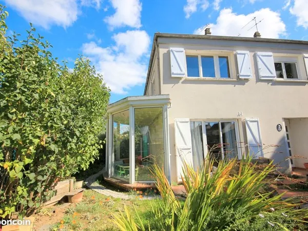Maison 5 pièces 90 m²