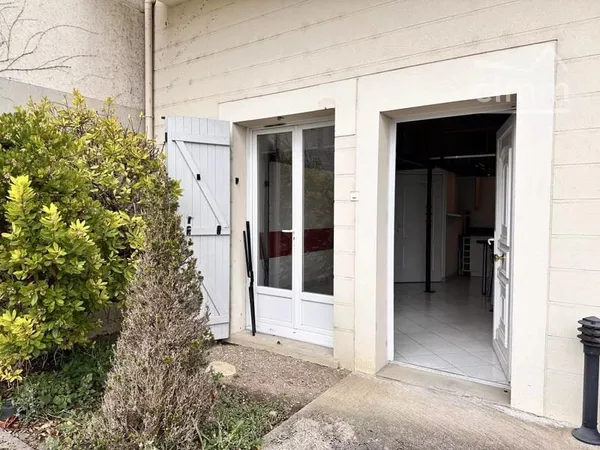 Studio en RDC avec Extérieur & Parking Privé - Coeur de Meaux