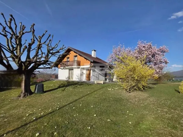 Maison 6 pièces 103 m²