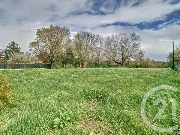 Terrain 770 m²