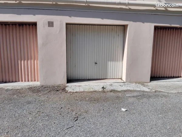 Stationnement Vente Draguignan   23000€