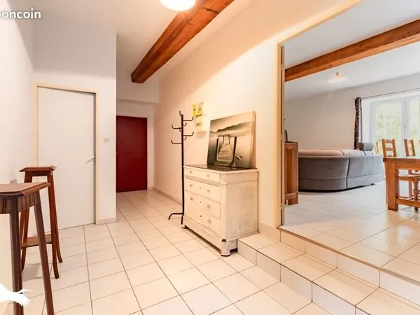 Appartement 7 pièces 161 m²