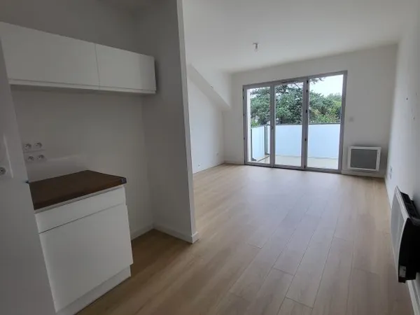 A louer, F2 récent de 41.25m² - à Bihorel avec parking et balcon