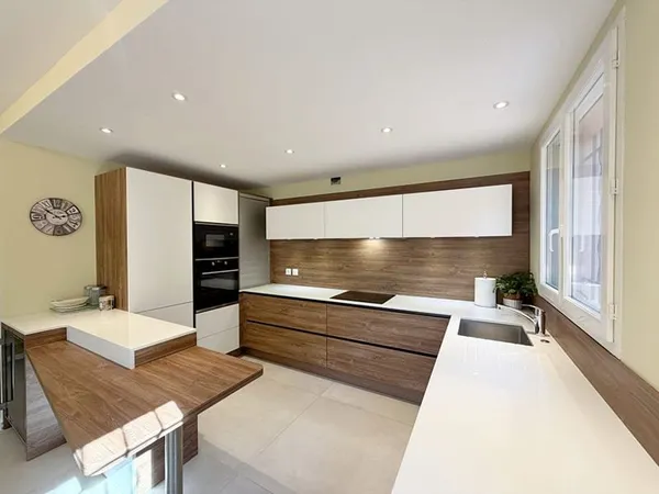 Appartement 4 pièces 97 m²