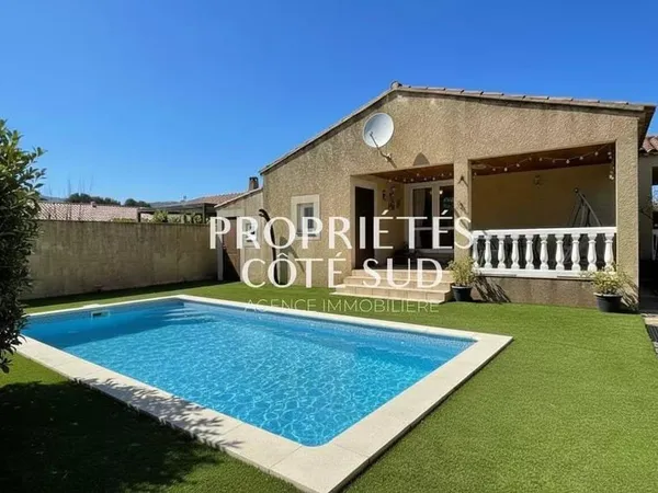 Villa plain-pied 5 pièces 101 m² avec piscine - Proprietés Coté Sud