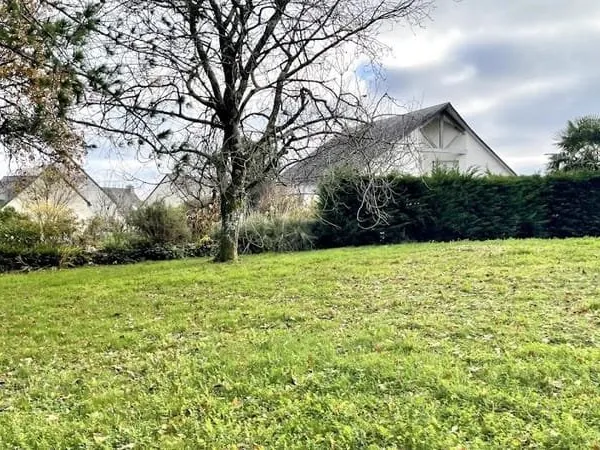 Terrain 950 m²