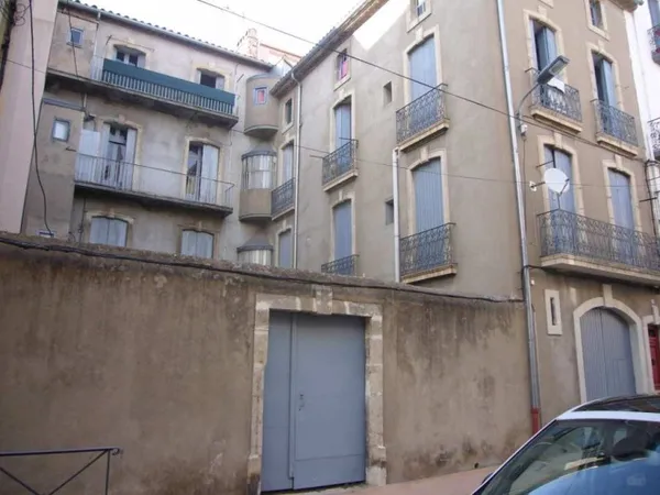 Immeuble de rapport 90 m²