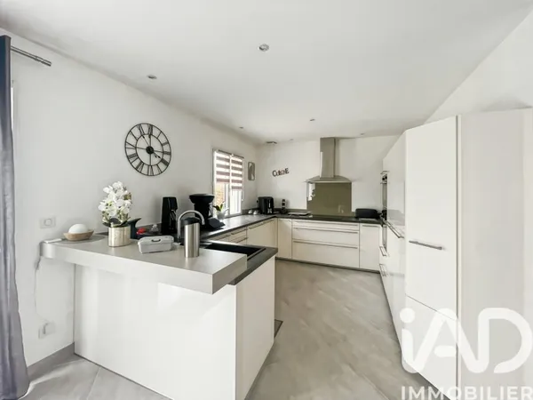 Maison 6 pièces 166 m²