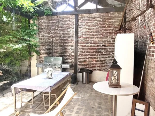 Vends maison 241m² Suresnes