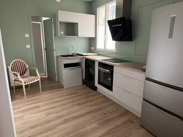 Studio 1 pièce 40 m²