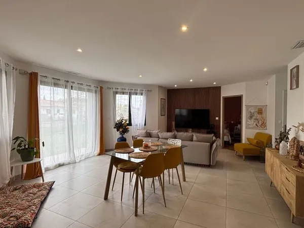 Maison 4 pièces 105 m²
