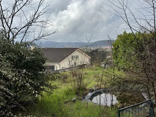 Terrain constructible