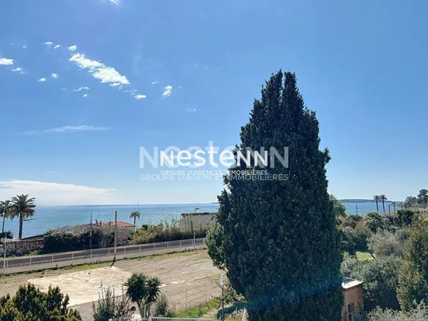 Golfe Juan - Vue mer - 3P - 106m² - Centre ville - Garage - Véranda - Sud - (Loi carrez 81m²)