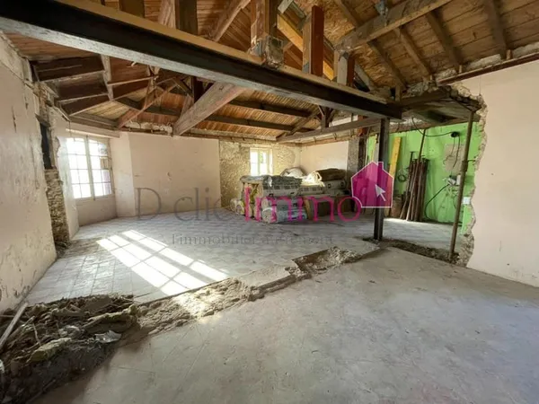 Maison à rénover Soullans + annexes !