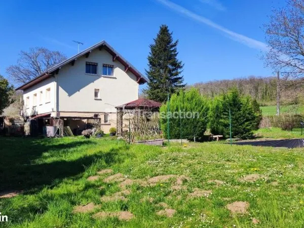 Maison 10 pièces 300 m²