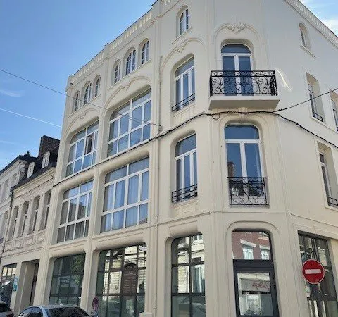 Local commercial 524 m²
