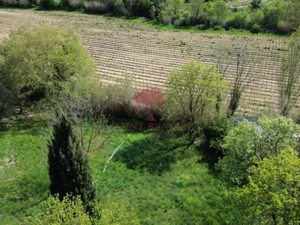 Terrain 849 m²