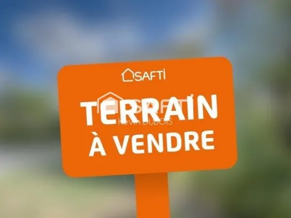 Terrain à bâtir sur la commune de Beaumont St-Cyr.