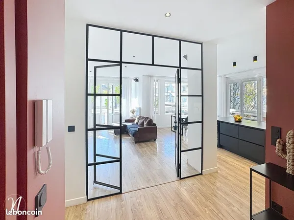 Appartement 7 pièces 149 m²