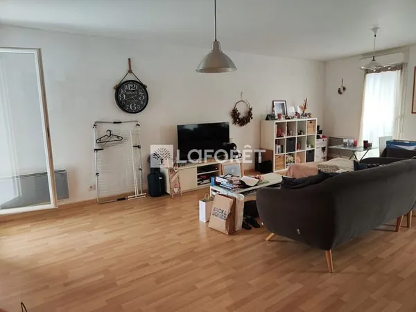 Charmant appartement T2 avec terrasse au coeur de Guingamp