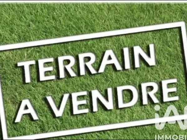 Terrain 3600 m²