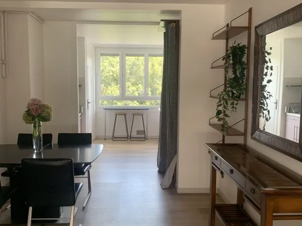 Loue chambre dans appartement