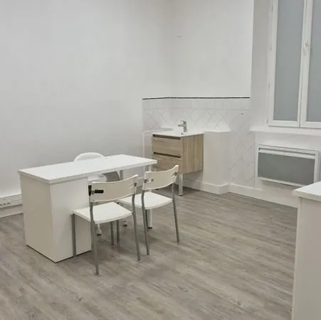 Location Local Professionnel en coeur de ville