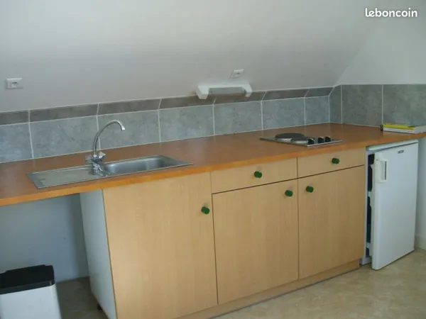 Loue studio meublé