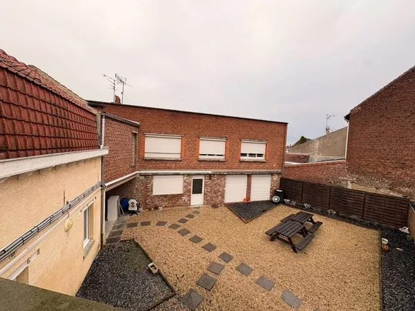 Immeuble de rapport 260 m²