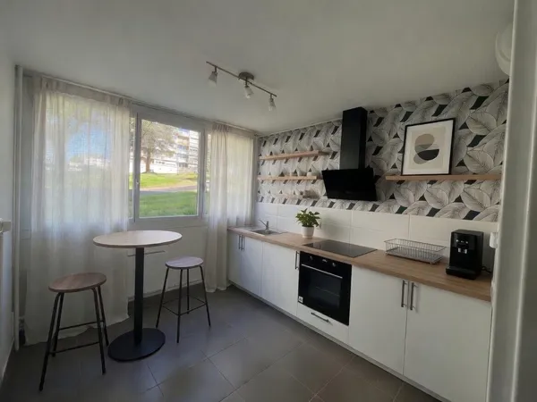 Loue appartement T2 meublé refait à neuf