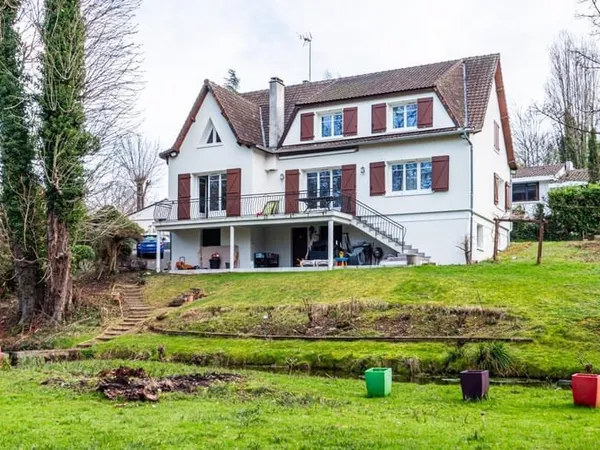 Maison Vente Yerres 8p 190m² 669900€