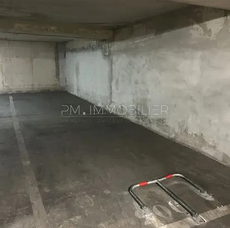 Parking 20 m²