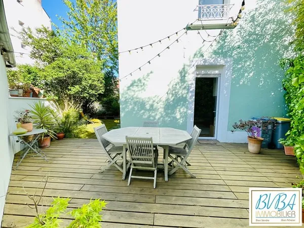 Maison coup de coeur - 3 chambres avec terrasse et jardin - au calme - proche commerces et gare