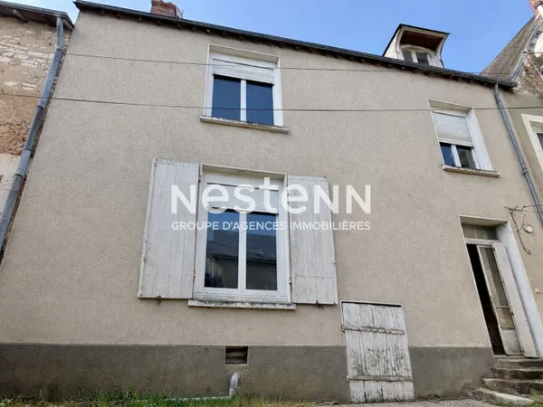 Maison de ville de 104 m² - 3 chambres à restaurer entièrement - centre ville de Montval-sur-Loir (7