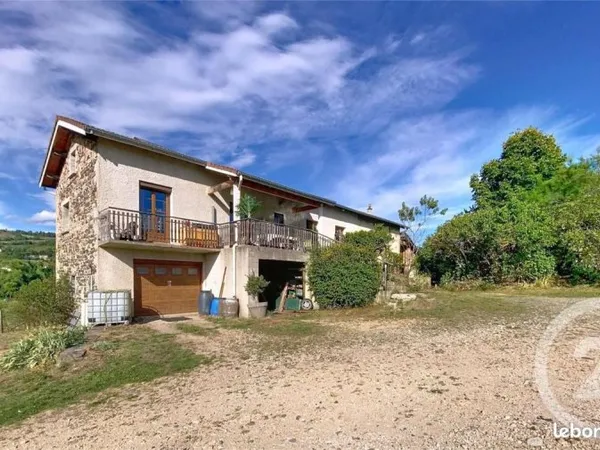 Maison 6 pièces 169 m²