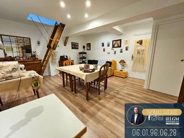 Maison 18 pièces 470 m²