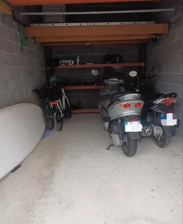 Garage + Mezzanine