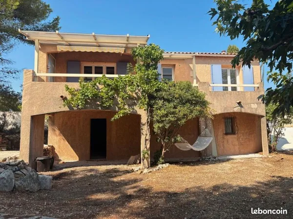 Maison individuelle 75 m² + sous-sol aménageable - Sausset-les-Pins