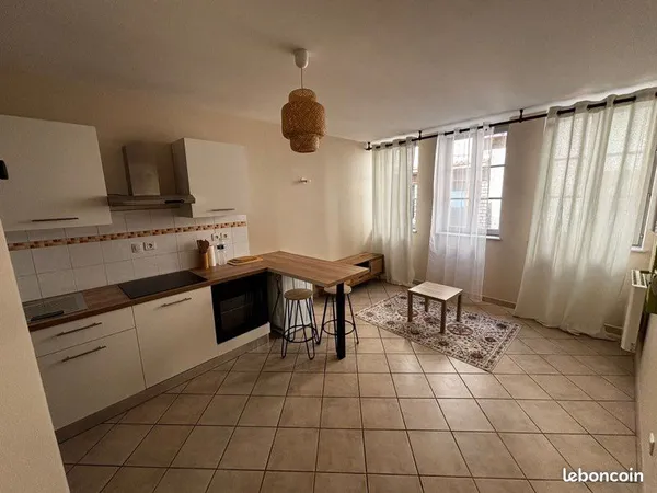 Appartement T2 centre Châtillon