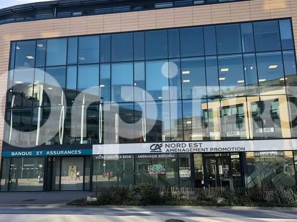 Bureaux 233 m²
